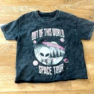 Small crop top worn once